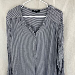 Nine West blue white striped viscose gauzy blouse women's size XL